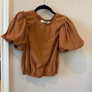 Astr Puff Sleeve Blouse - Tan
